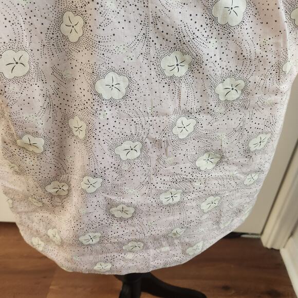 Emily and Fin size Small pale purple/pink dress with flower print, cap sleeve - Picture 8 of 14